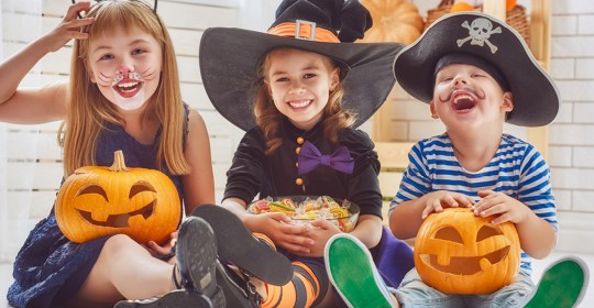 Dolcetti di Halloween? Ecco come proteggere i denti dei tuoi figli senza rinunce