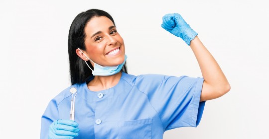 6 buone pratiche per una visita dal dentista sicura